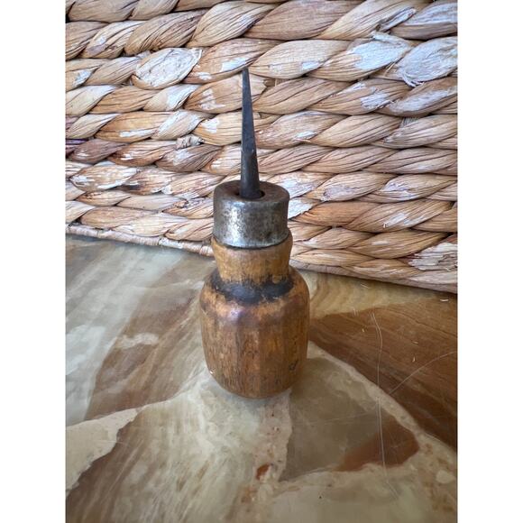 Stubby Wood Handled VTG Flathead - Picture 2 of 5